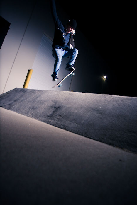 blunt to fakie.