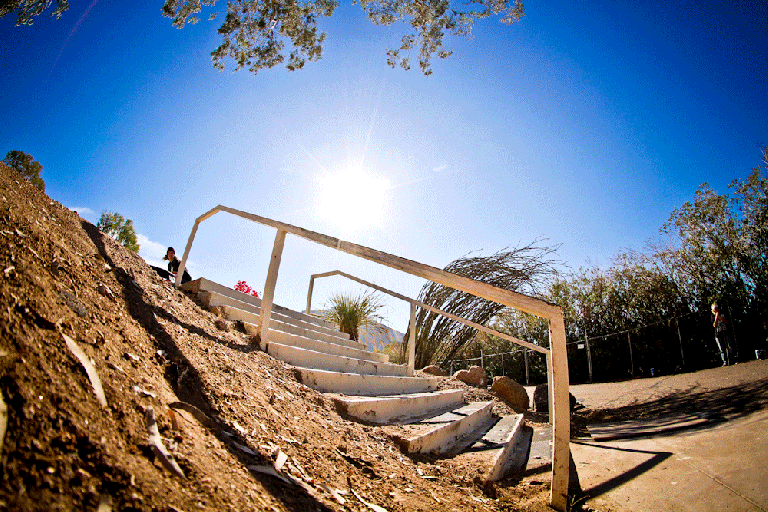 ColinHalfCabNoseslide