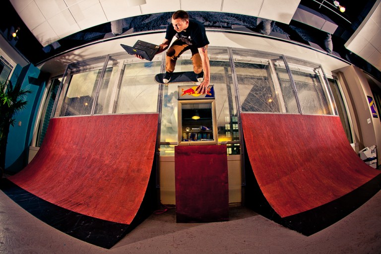 AdamMckeeLaptopCarve_AndyWissman-9968