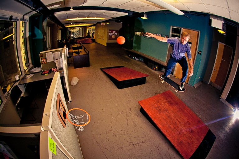 JasonTateOfficeBasketball_AndyWissman-9979