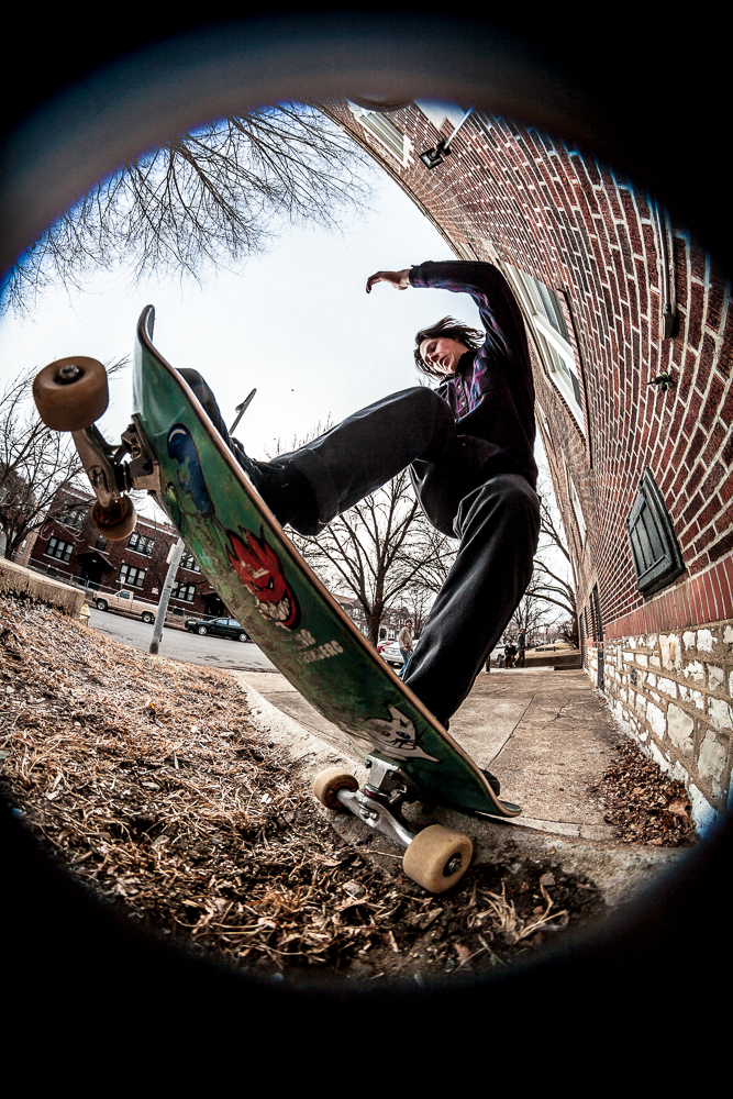 Derrick Smith - Fs Blunt