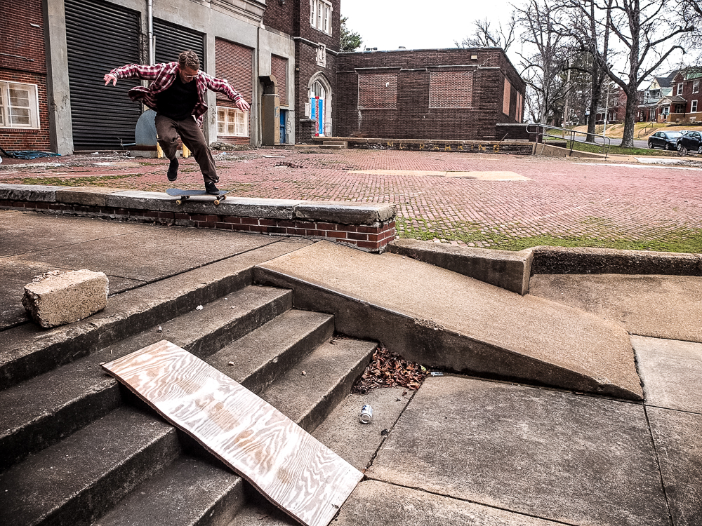 Levon Conkin fs shuv back 5050